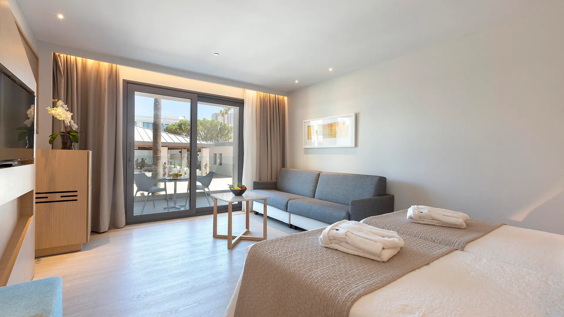 **** Hotel Hipotels Barrosa Park (Adults Only) Chiclana de la Frontera Spain