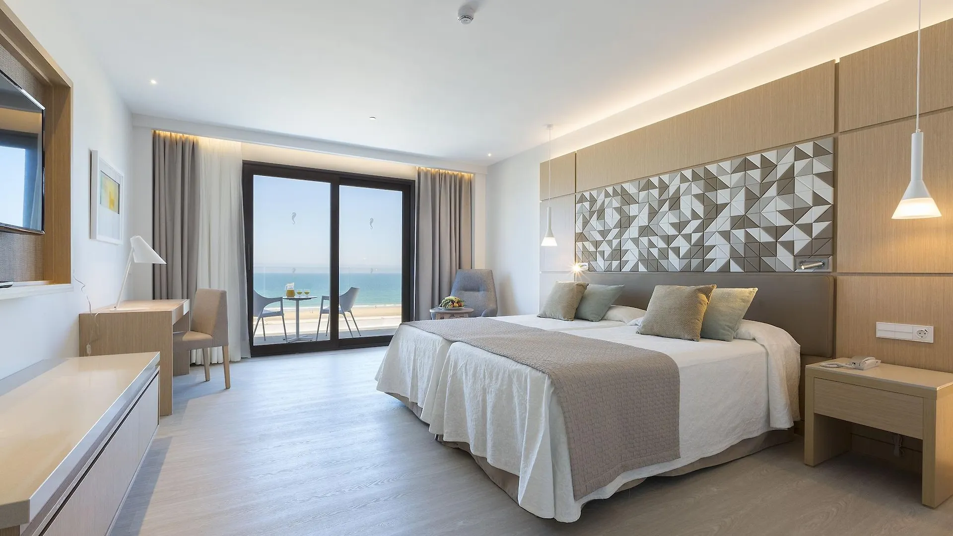 **** Hotel Hipotels Barrosa Park (Adults Only) Chiclana de la Frontera Spain